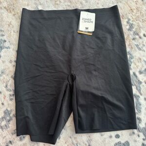 Women’s shape wear